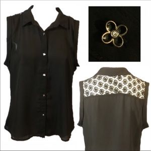 Lumiere black sleeveless blouse top w/ lace